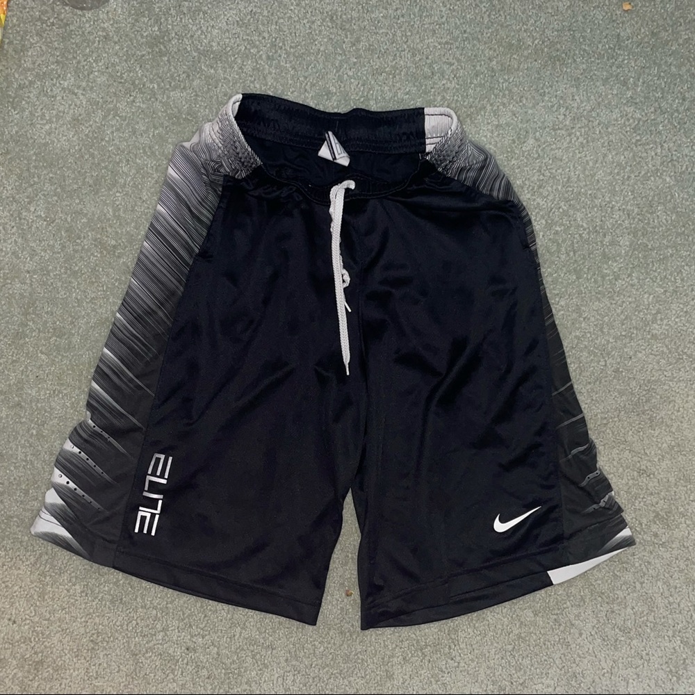 Boys Youth Nike Elite Shorts🏀😮‍💨